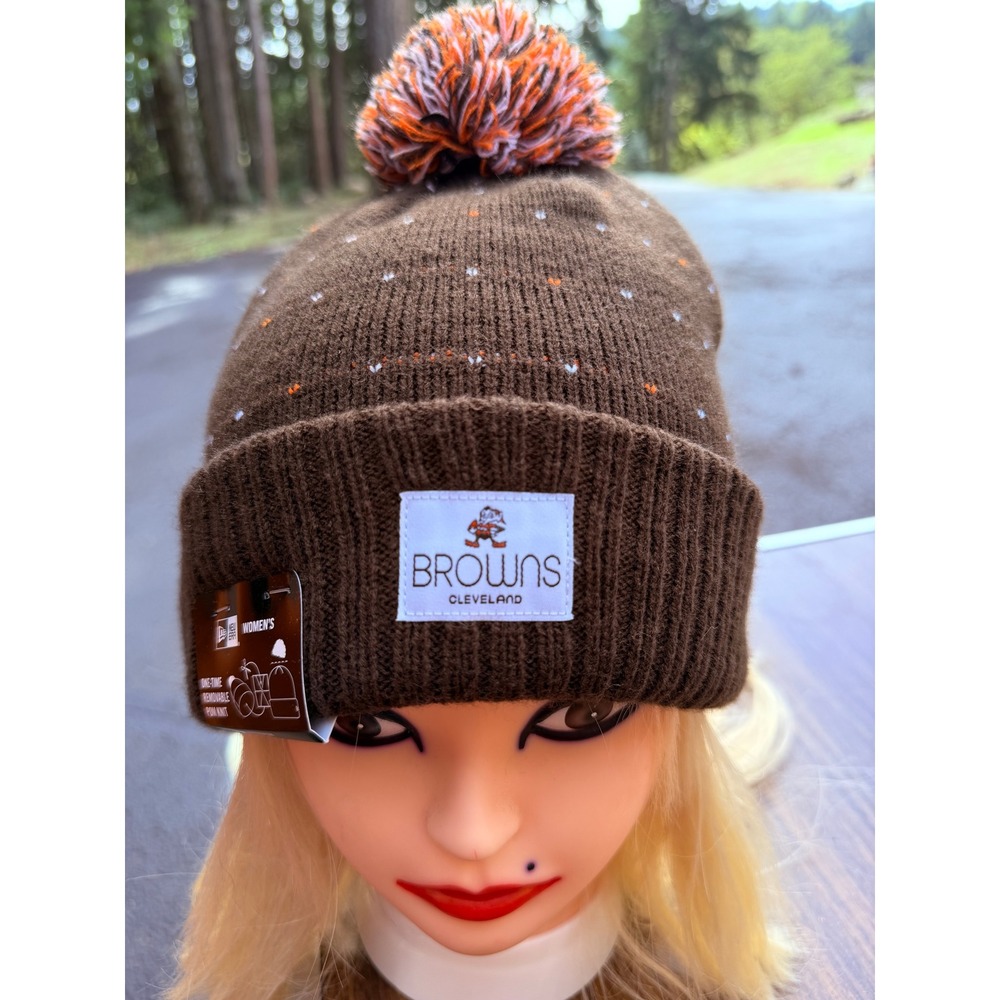 New Era Cleveland Browns Womens Pom Beanie Brown Orange Knit Hat OSFM NWT